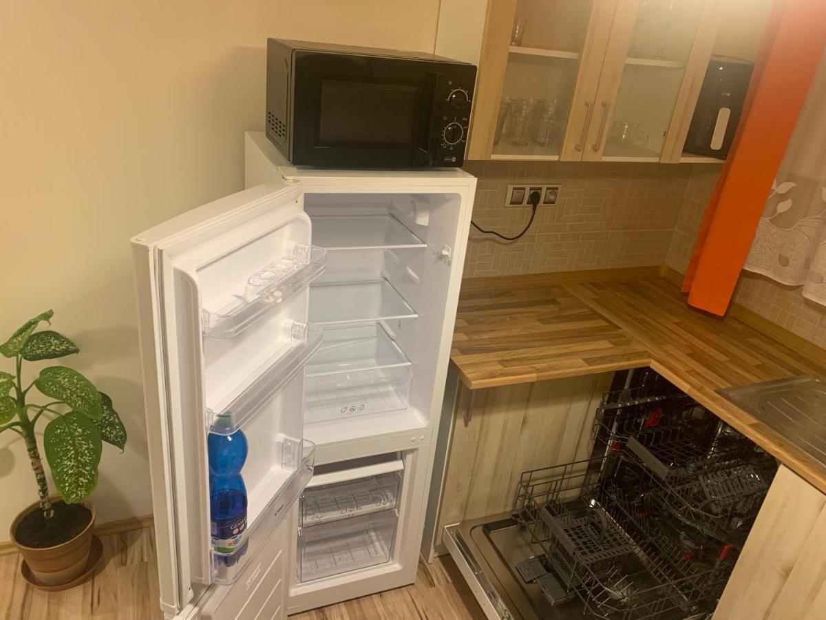 Apartman Slunecnice S Terasou Ceske Budejovice Luaran gambar