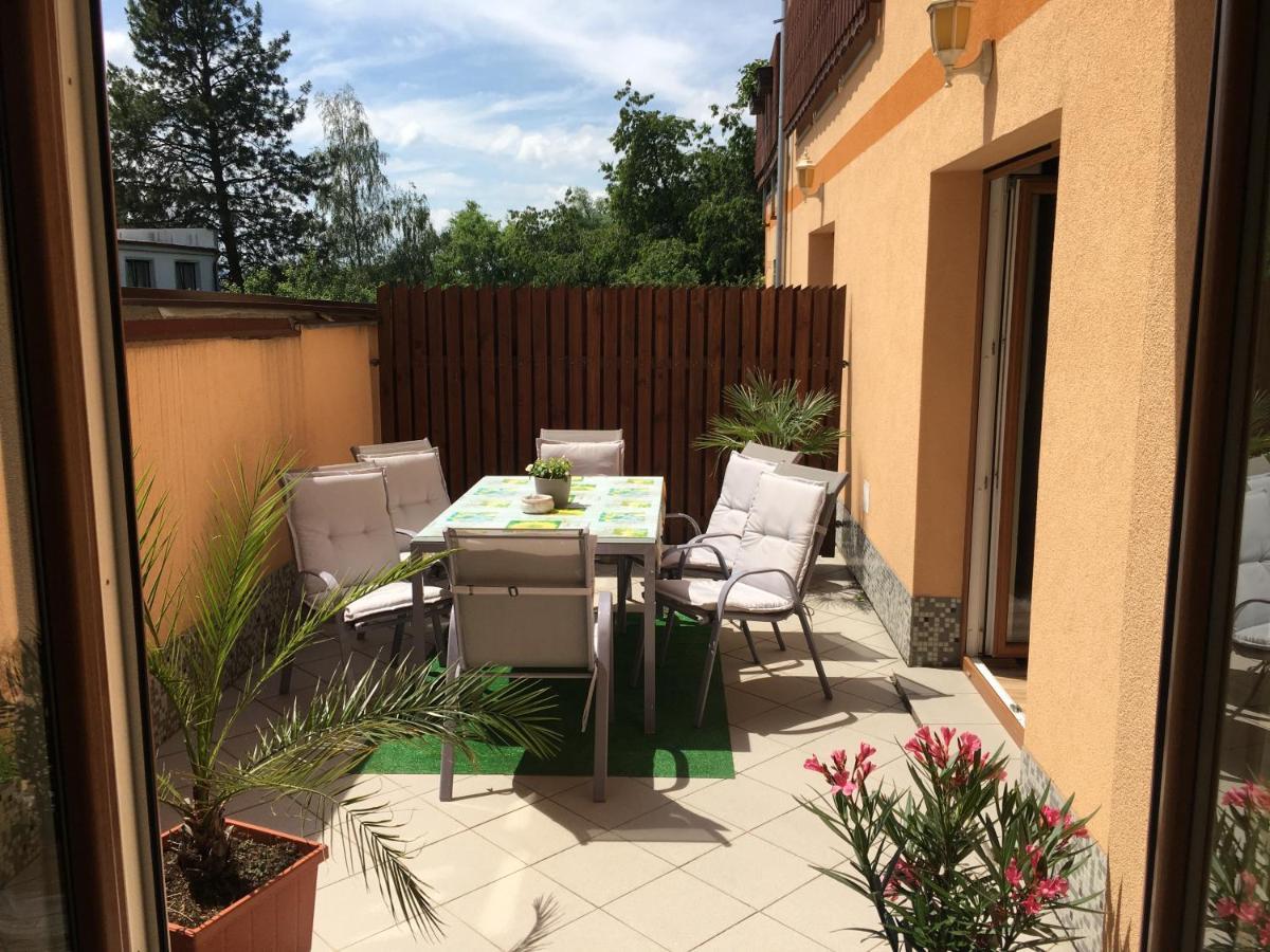 Apartman Slunecnice S Terasou Ceske Budejovice Luaran gambar