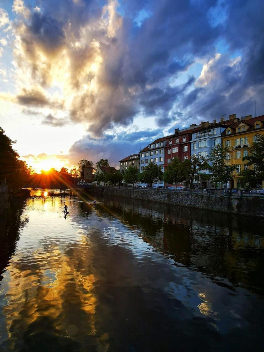 Apartman Slunecnice S Terasou Ceske Budejovice Luaran gambar